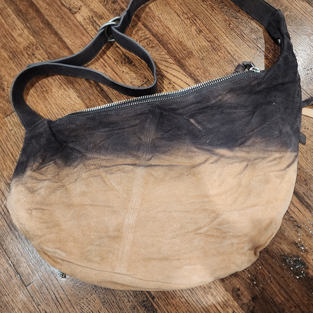 We The Free Ombre Brown to Black 100% Leather Crossbody Bag - Picture 4 of 13